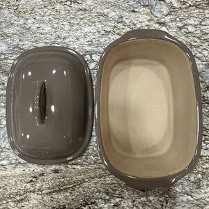 Pampered Chef 3.1 Qt Covered Casserole Dish – Excellent Condition!